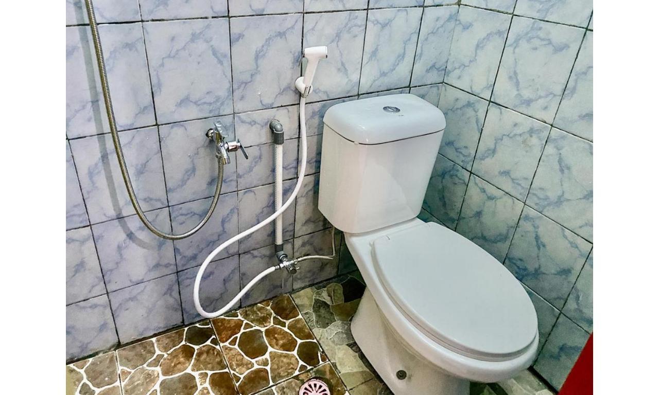 Hotel Griya Asri Syariah Mitra Reddoorz Rogojampi Zewnętrze zdjęcie